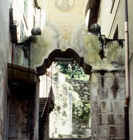Luce Sul - Centro Storico - 3min Walking Appartamento *